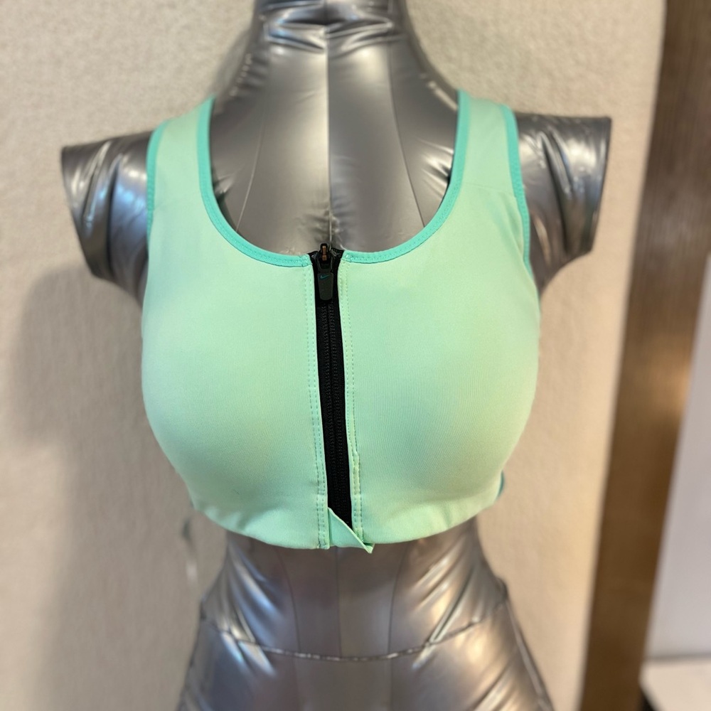 Nike Mint Front-Zip Sports Bra